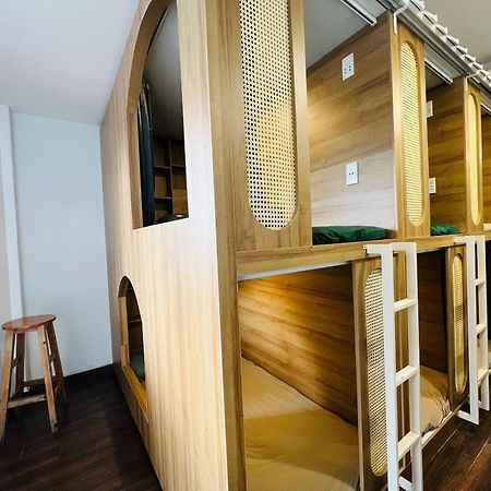 Grandma Lu'S Saigon Bui Vien Hostel Ho Chi Minh City Bagian luar foto