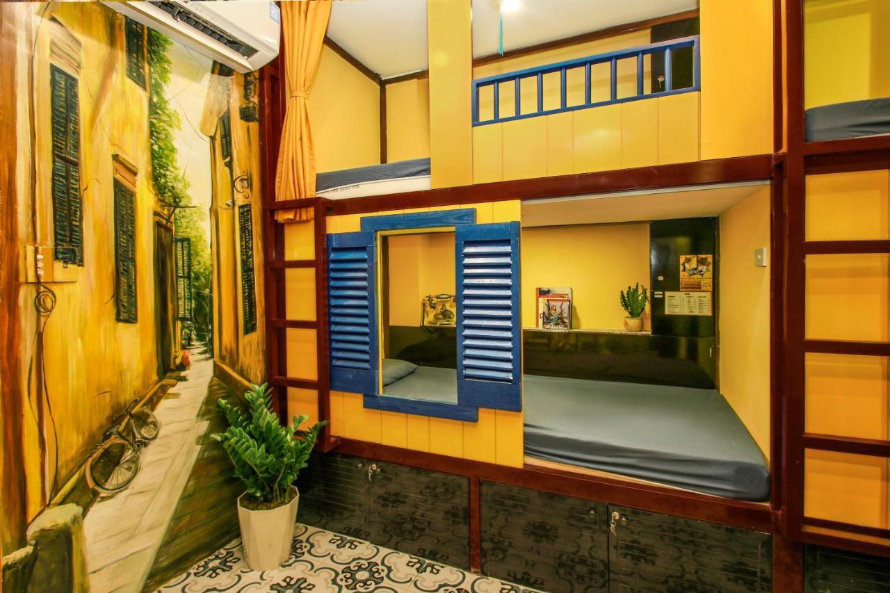 Grandma Lu'S Saigon Bui Vien Hostel Ho Chi Minh City Bagian luar foto