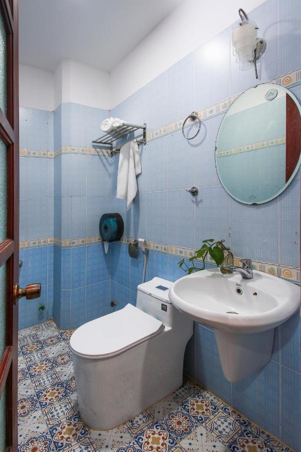 Grandma Lu'S Saigon Bui Vien Hostel Ho Chi Minh City Bagian luar foto