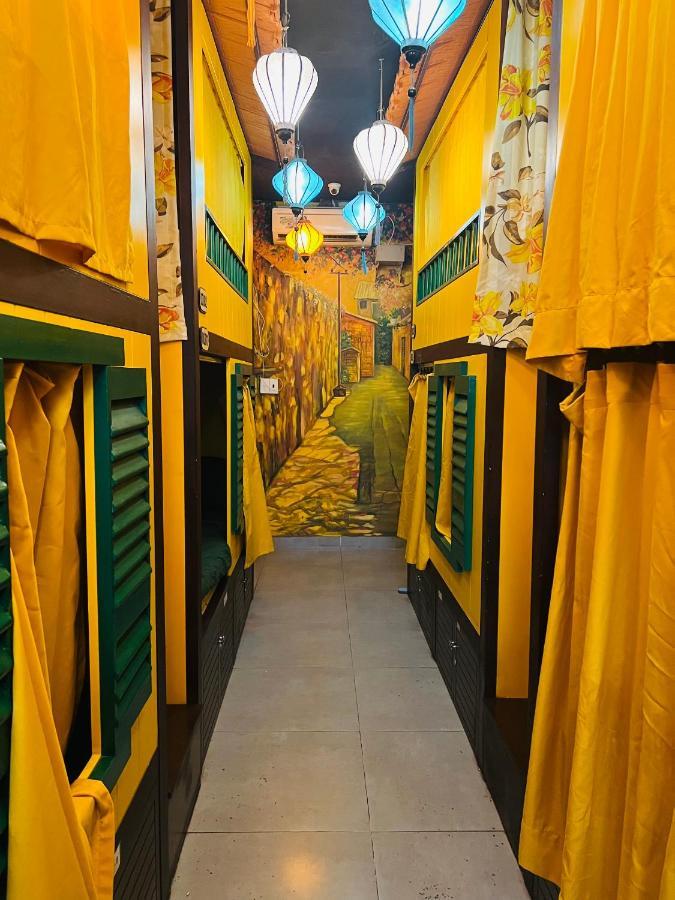 Grandma Lu'S Saigon Bui Vien Hostel Ho Chi Minh City Bagian luar foto